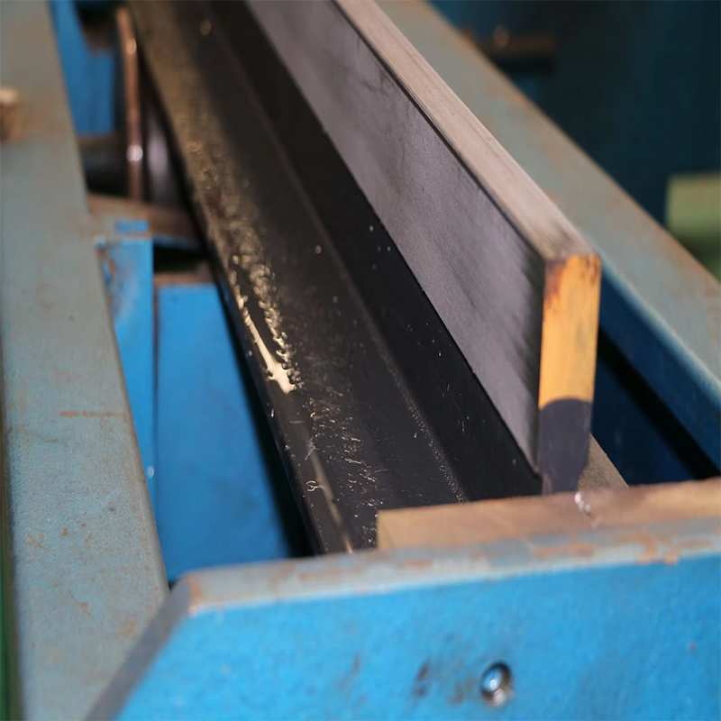 VTSP105 Liftonderdelen en -accessoires Koudgetrokken liftgeleiderail T78 Precisie stalen rail